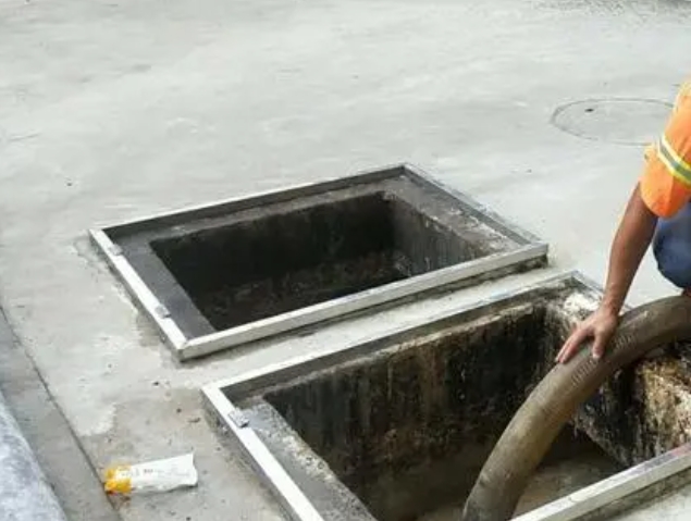 西盟化粪池清理