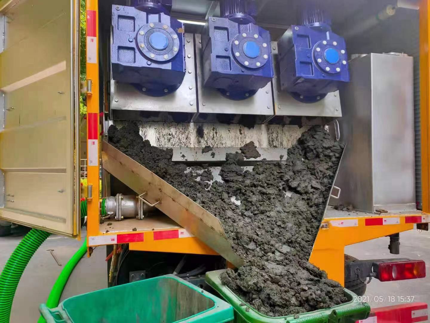 西盟化粪池清掏城市维护站-泥浆净化干湿分离处理